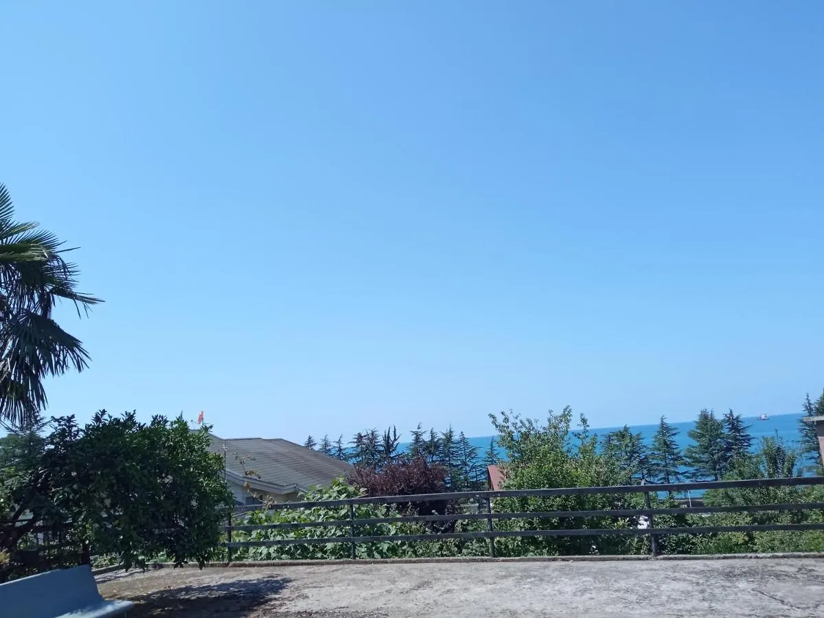 Seagardens-Family Guest House Батуми