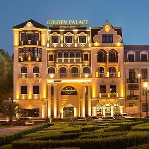 4* Отель Golden Palace & Casino